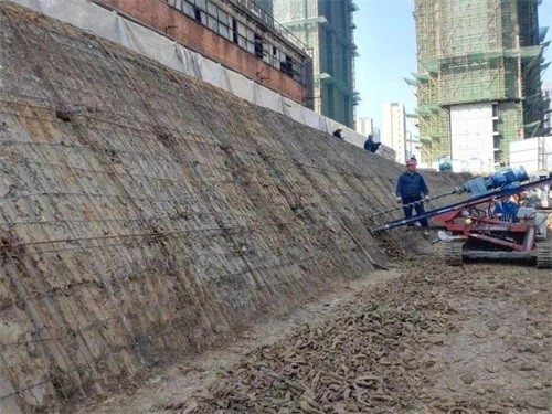 蚌山建筑边坡支护